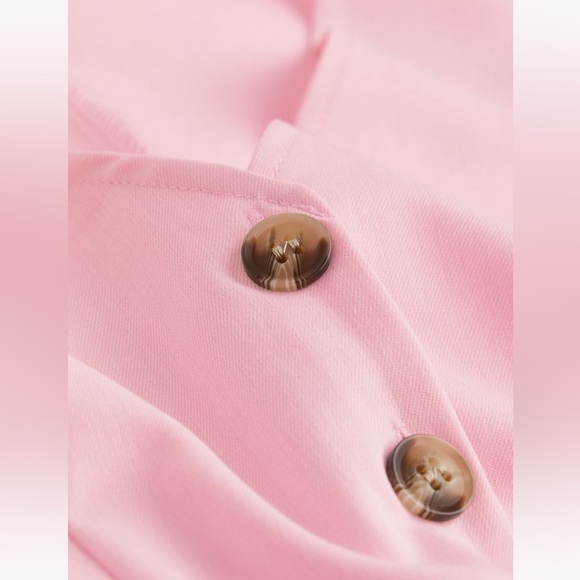 Vest - Picture 2 of 3